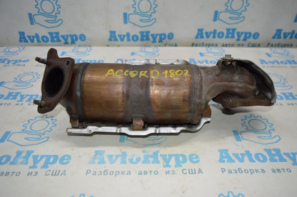 Коллектор выпускной с катализатором Honda Accord 18- 1.5T (02)