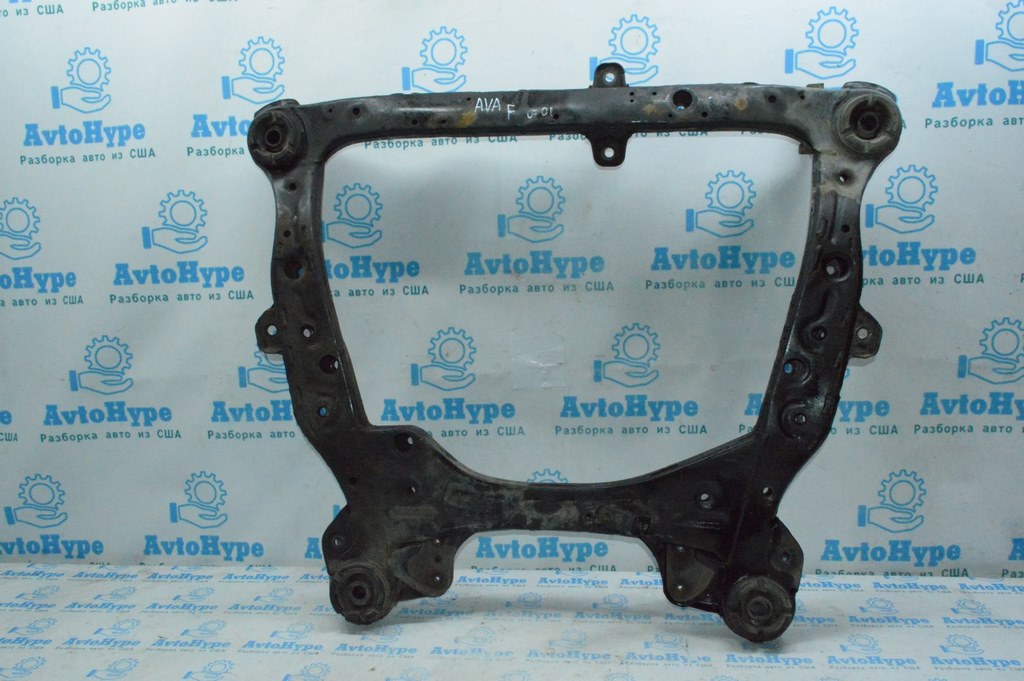 Подрамник передний Toyota Avalon 05-12 (01)
