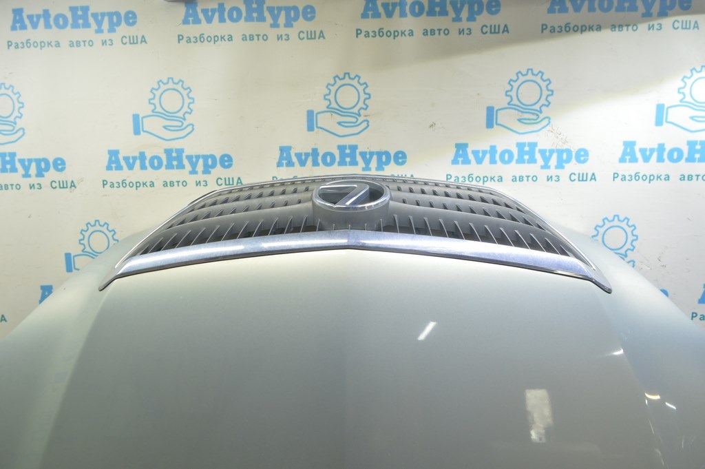 Эмблема решетки радиатора grill Lexus RX400h 06-09