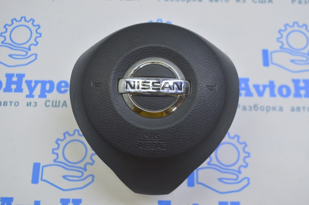 Подушка безопасности airbag в руль водительская Nissan Leaf 18-22 черная